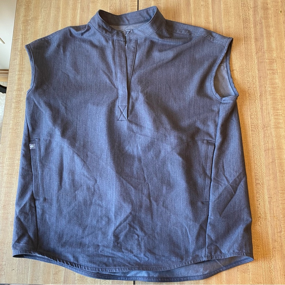 FIGS Rafaela Oversized Scrub Top Graphite XXS
